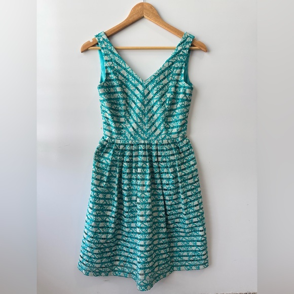 Antonio Melani Lace Dress V-Neck Sleeveless Party Cocktail Dress Size‎ 0 - Picture 7 of 7